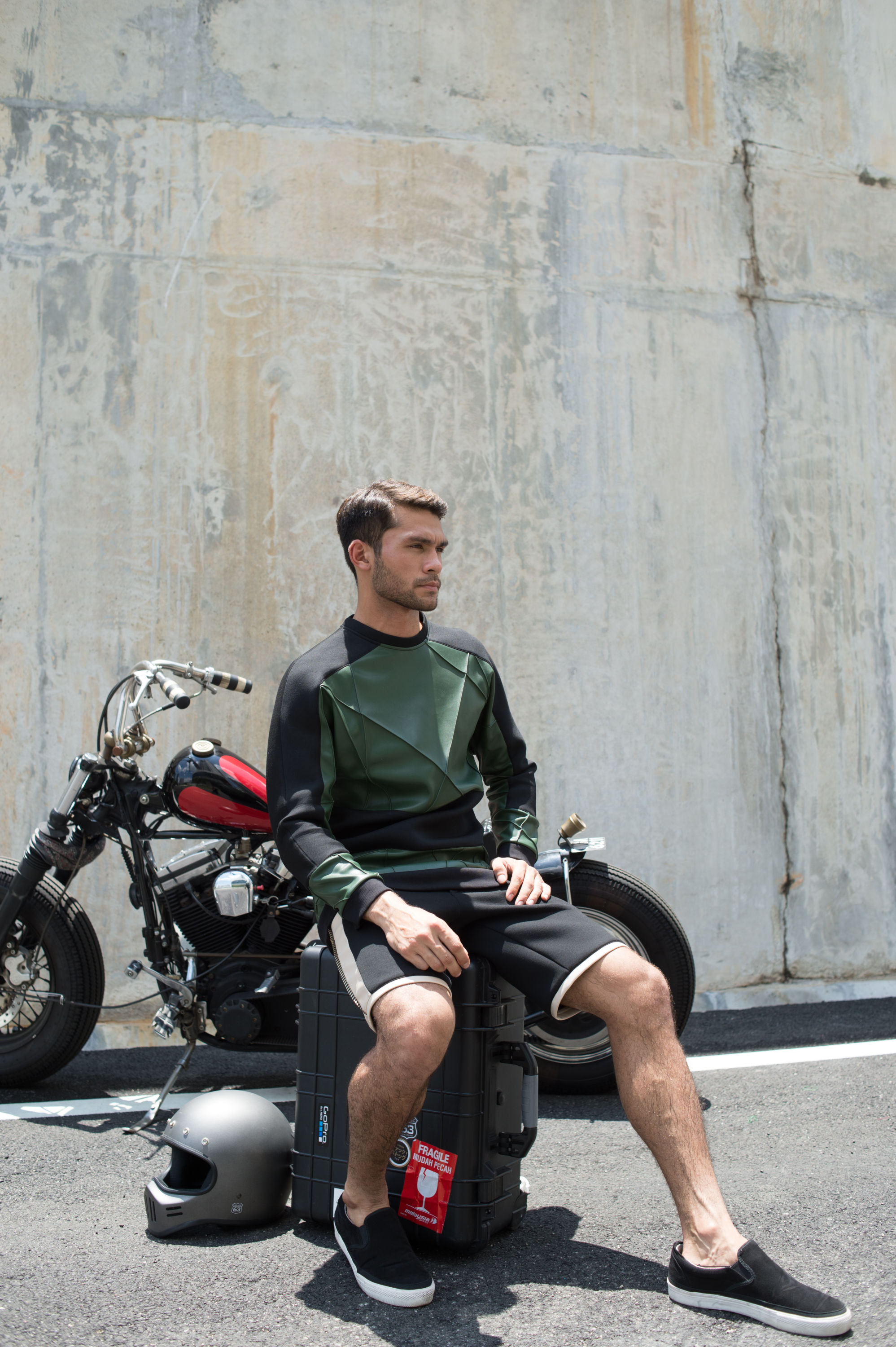 Duo Fabric Leather Jumper (Green Leather With Beige Neoprene) Duo Fabric Leather Jumper (Green Leather With Beige Neoprene)